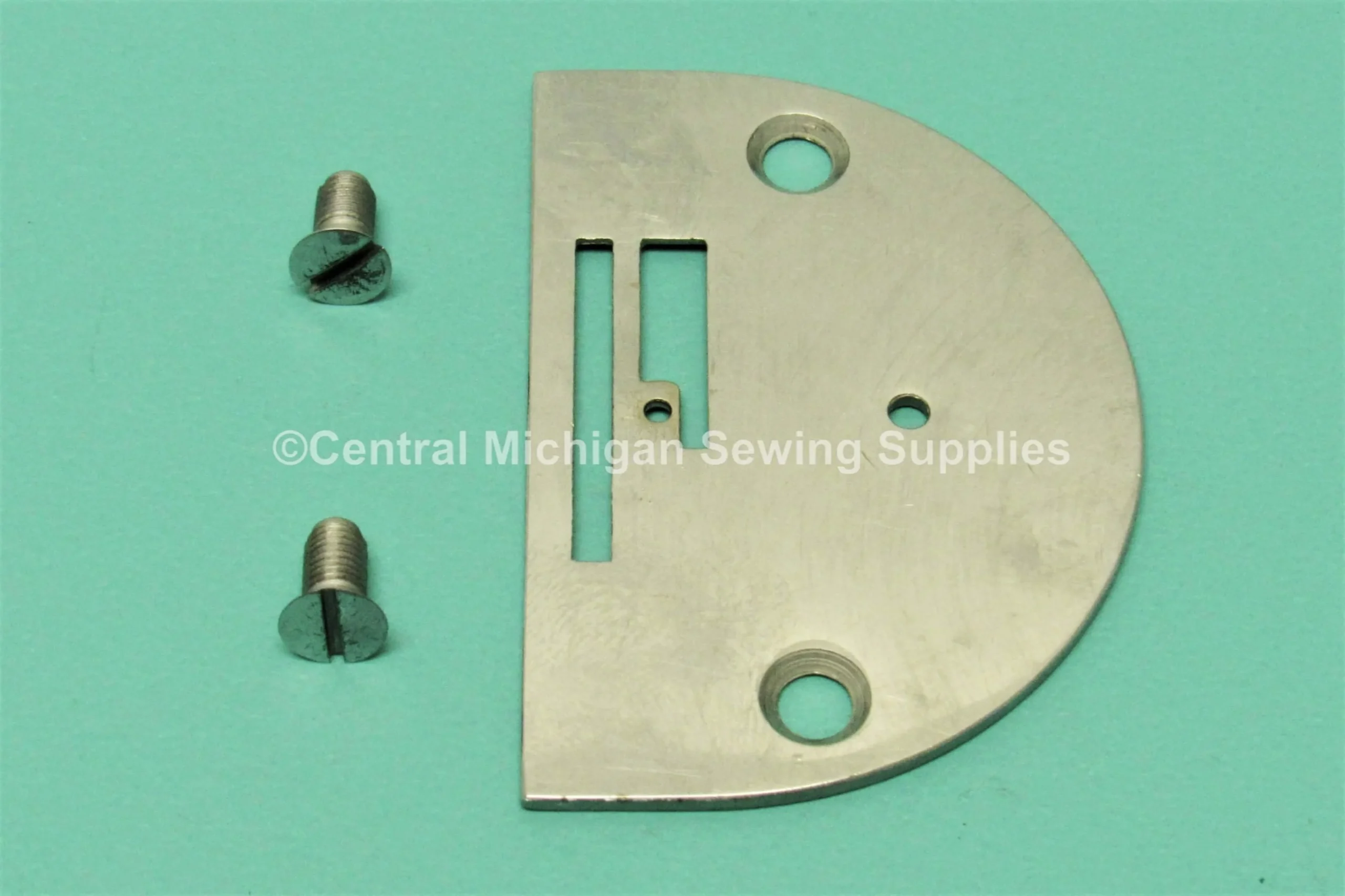 Vintage Original Singer Needle Plate Fits Models 15-90, 15-91, 201, 201-2, 201K Part # 125319